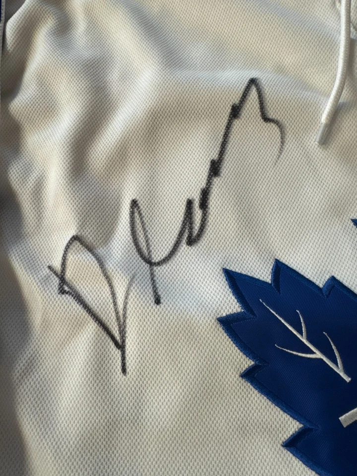 Daniel Caesar Signed Autographed Matthews Toronto Maple Leafs Jersey PSA/DNA COA - Image 3 of 4