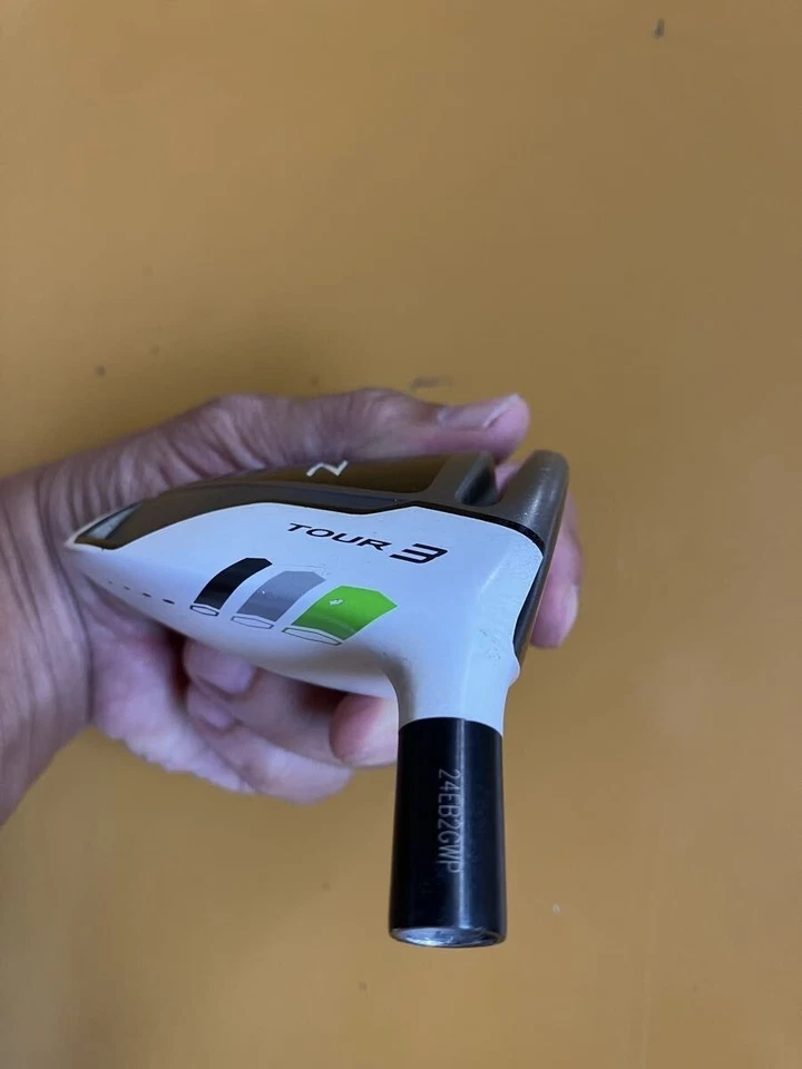 Cabeça de madeira TaylorMade RBZ Tour 3 14,5° com capa – Frete grátis - Imagem 2 de 4