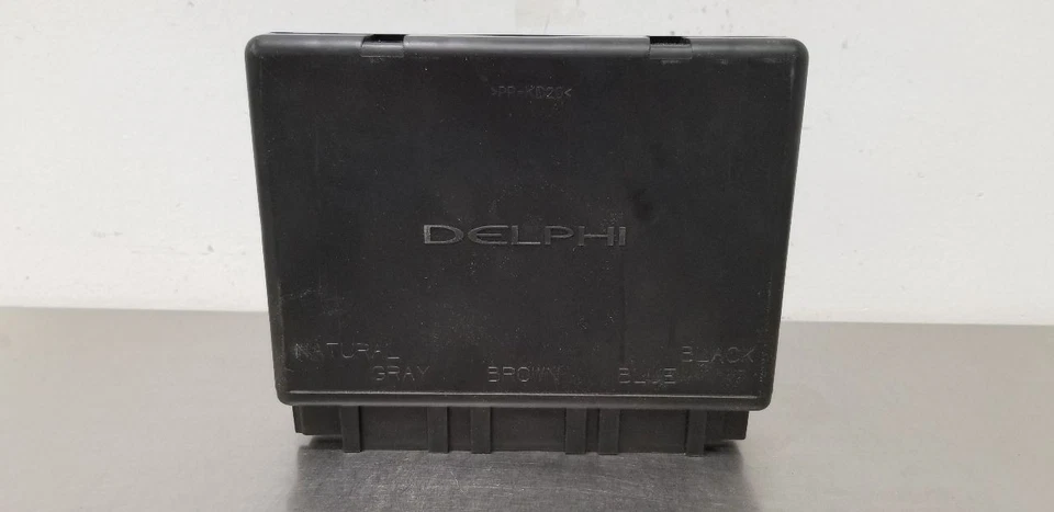 04 MÓDULO DE CONTROL DE CARROCERÍA CHEVY SSR BCM 15116065 Foto 2 de 4