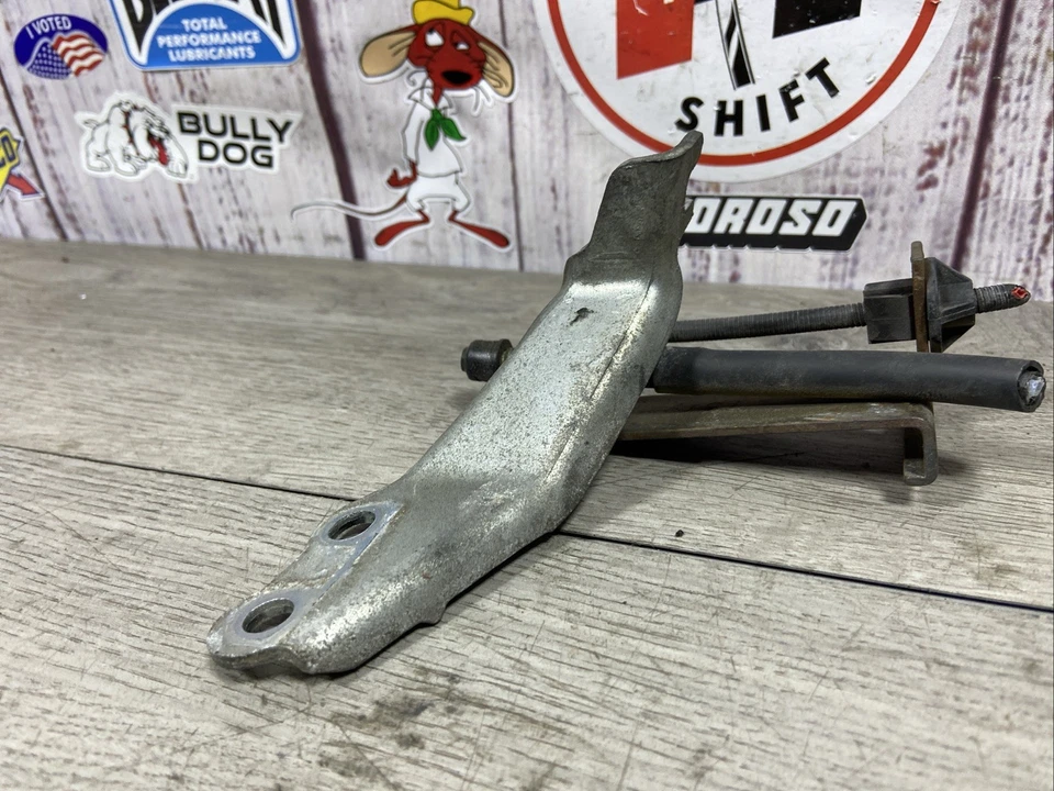 1988-1992 Toyota Corolla 1.6L OEM acelerador e suporte de montagem de cabo de cruzeiro 89 90 91 - Imagem 2 de 4