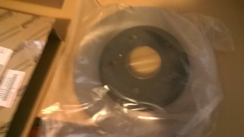 2006-2011 Toyota Rav4 OEM Factory front disc rotors 4 cyls,FWD,no 3rd row seat - Picture 2 of 4