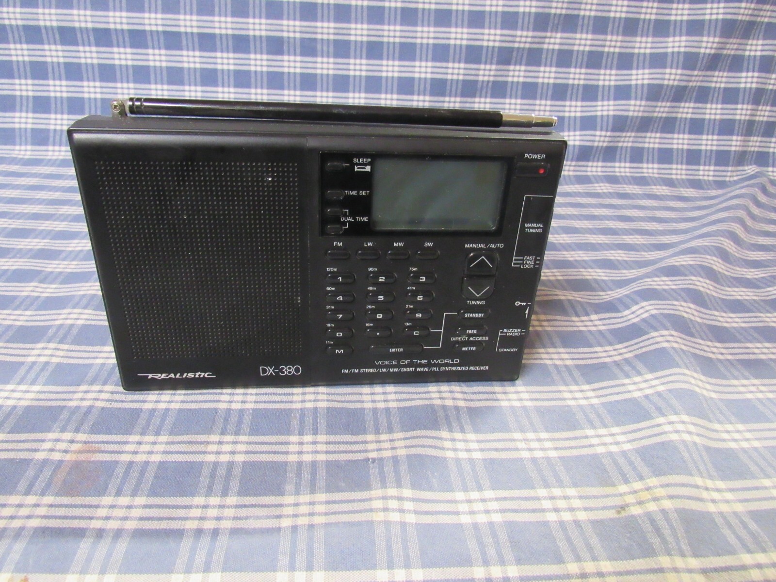 Realistic DX380 AM/FM/Shortwave Radio (No Power Please Read) FAST FREE
