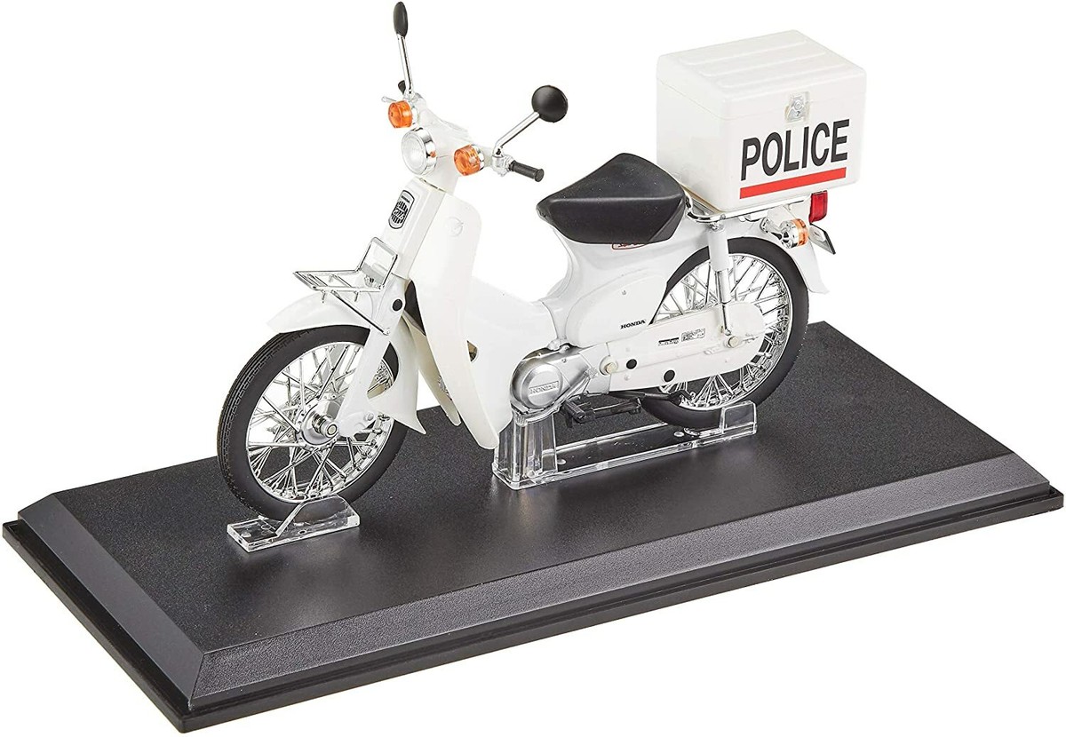 AOSHIMA 1:12 Scale Diecast Model Honda Super Cub 50 Japan