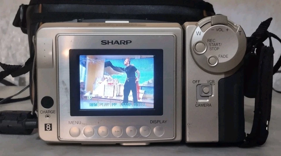 SHARP VL-A10 Caméra Vidéo 8 Avec Accessoires Originaux - Photo 2/4