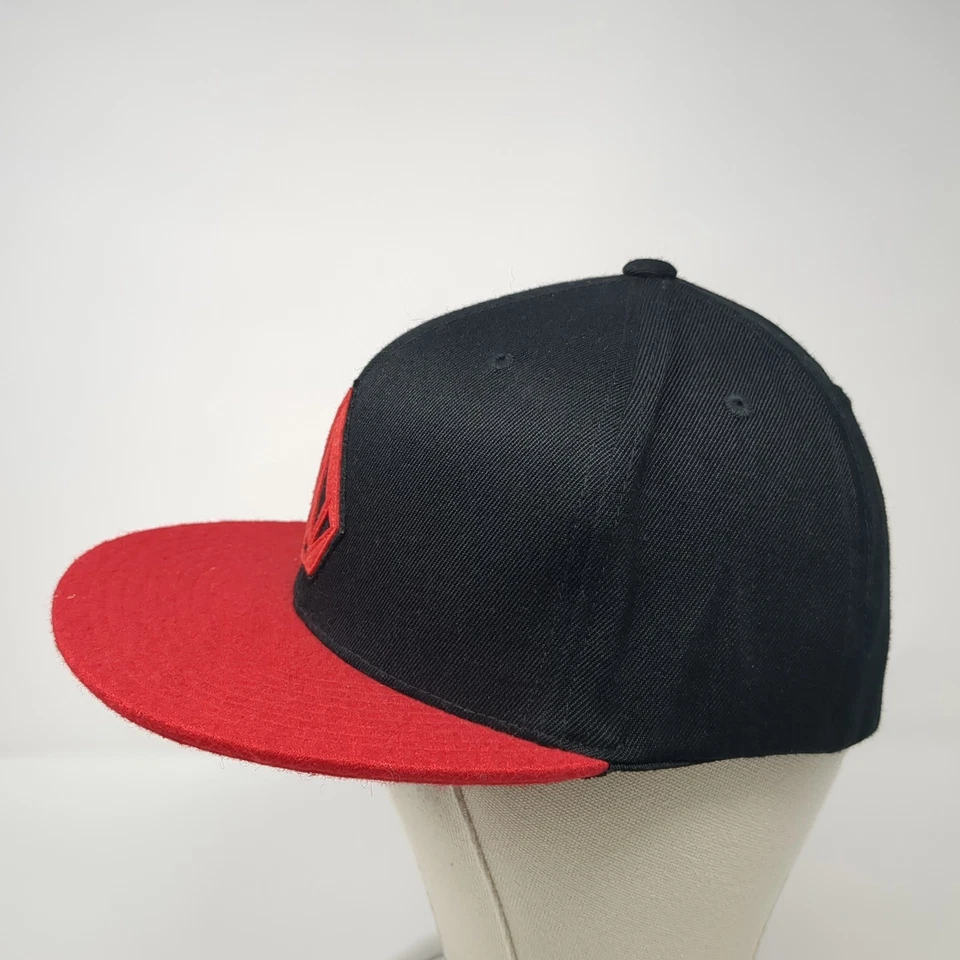 Volcom Fitted Hat Multicolor XL Embroidered Flexfit 6 Panel Outdoor - Image 3 of 4