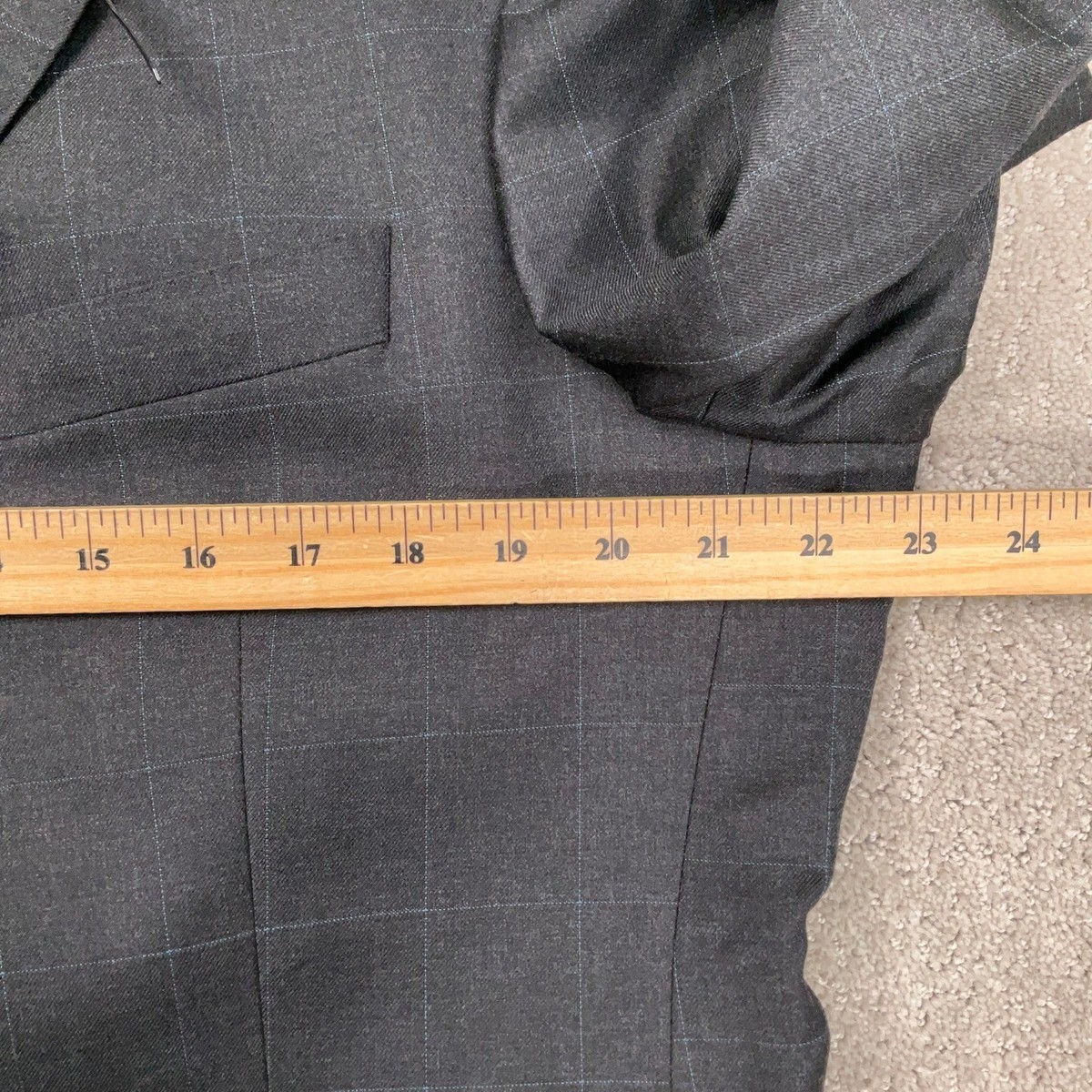 Hugo Boss Suit Men 42R Charcoal Gray Windowpane Plaid 3-Button Corporate Wool View 5