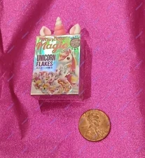 New ZURU Mini Brands Kawaii Ultra Rare Holographic Rainbow Unicorn Flakes Cereal