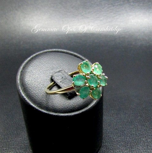 9k 9ct Gold Emerald Flowerhead Cluster Ring Size R 1/2 2.77g Hallmarked - Picture 2 of 10