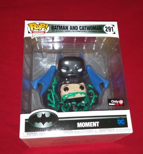 Funko Pop! Heroes 291 DC Batman and Catwoman Moment GameStop Exclusive