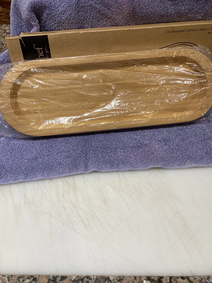 PAMPERED CHEF Bamboo Cracker Tray #2247 - RETIRED brand, new inbox! - Image 2 of 4