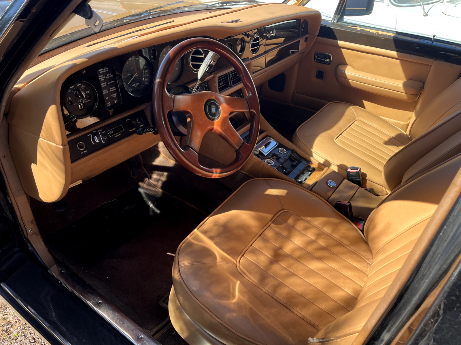 PARTING OUT RUNNING DRIVING 89 BENTLEY MULSANNE S, SWITCH. FITS ROLLS ROYCE SPUR