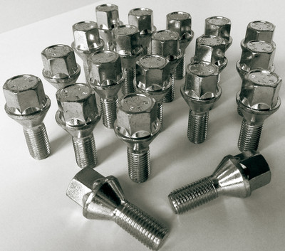 20 x Alloy wheel bolts lugs nuts. M12 x 1.5 Taper Seat 26mm Thread Length