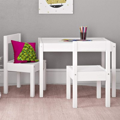 kiddy table and chairs