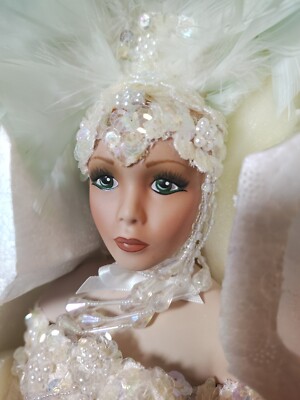 Rare Paradise Rustie Doll by Artist Tori Porcelain Showgirl Mint Green 26'' Ed