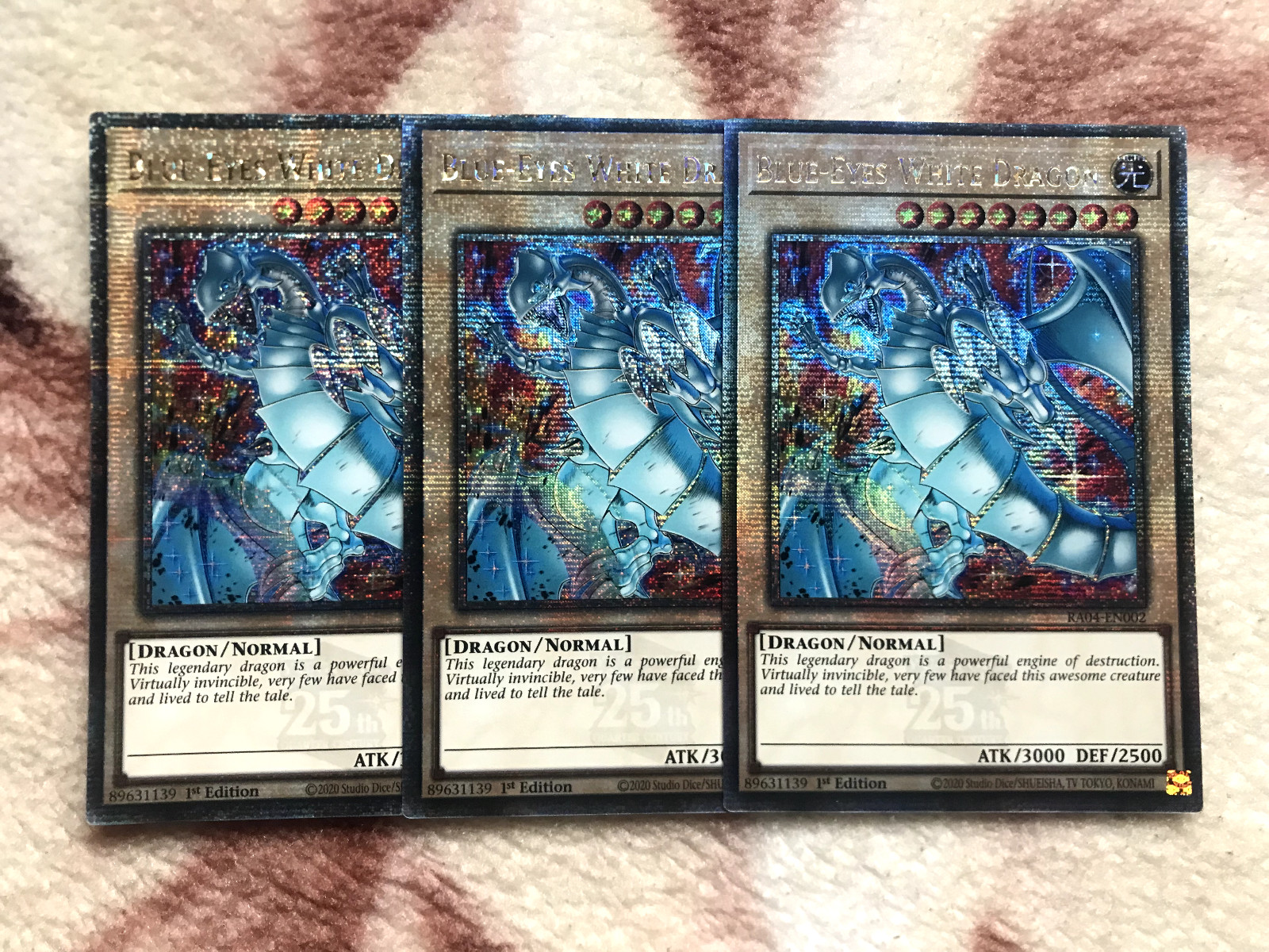 YU-GI-OH! X3 BLUE-EYES WHITE DRAGON - RA04-EN002 - QUARTER CENTURY (EU PRINTS)