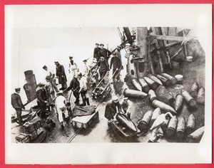 1938 Loading Shells on Battlecruiser HMS Lion 6.5x8.5 Original News Photo