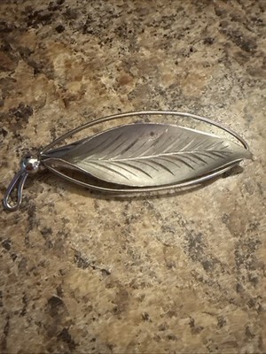 Vintage Sterling Silver Leaf Brooch