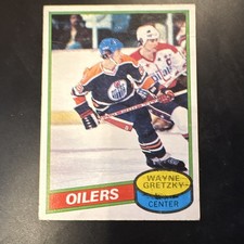 10 Must-Have Wayne Gretzky Cards 31