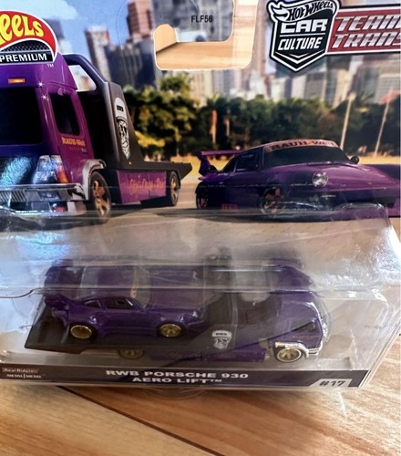 Hot Wheels Team Transport RWB Porsche 930 & Aero Lift #17 Premium Real Riders JP - Picture 5 of 5