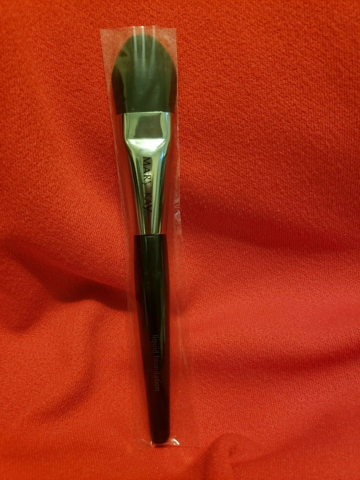 Mary Kay LIQUID FOUNDATION BRUSH, New in Protective Sleeve eBay