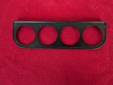 Vintage Stewart Warner Sun Auto Meter 2 18 Inch Opening 4 Gauge Panel Trog Scta