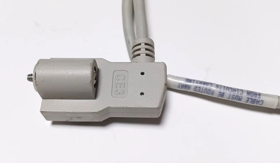 Cable extensor de interconexión de E/S flexible Allen Bradley 1794-CE3 3' de largo Foto 2 de 4