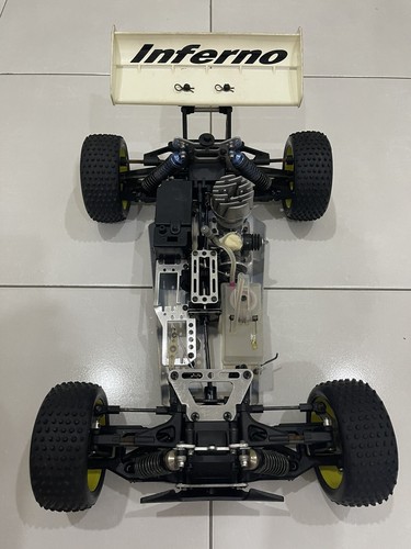 KYOSHO INFERNO DX 3290 VINTAGE BUGGY RC == USED ITEM == FOR SPARE PART ONLY - Picture 4 of 15