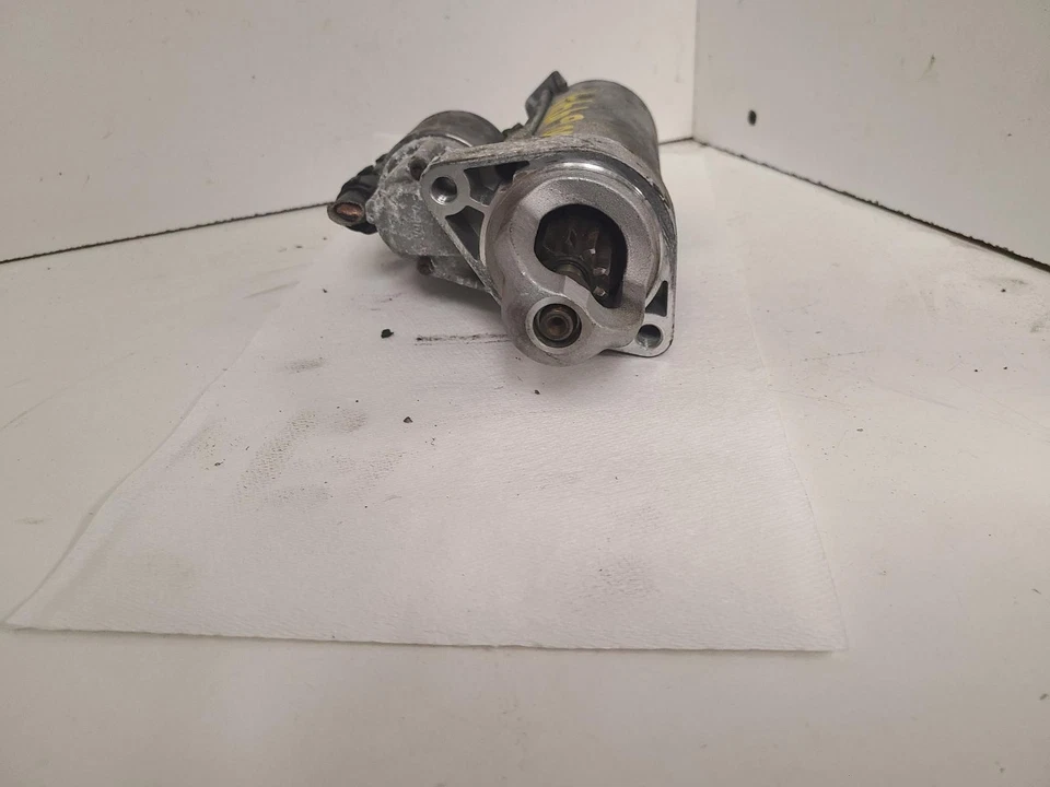 Motor de arranque usado se adapta a: Mercedes-benz Mercedes clase cls 216 2012 tipo CL550 con Foto 2 de 4