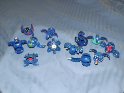 BAKUGAN BRAWLERS BLAUE AQUOS-FALLEN KAMPFAUSRÜSTUNG ATTRIBUTE Multi-Angebot