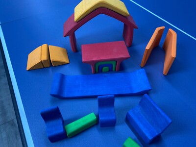 gluckskafer all in one Red and blue house UK