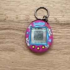 Rare Tamagotchi Connection V2 Bandai 2004 Pink Magenta Hibiscus Flowers Works