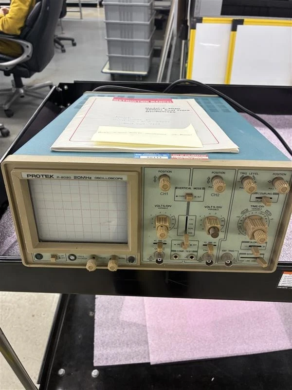 Oscilloscope Numérique Portable 2 En 1 Et Générateur De Signal DDS, 2 Canaux 120 MHz Bande Passante 500 Msas Ecran Lcd Retroeclaire De 28 Mesure Automatique Oscilloscope Numérique Portable 2 En 1 Et Générateur De Signal DDS, 2 Canaux 120 MHz Bande Passante 500 Msas Ecran Lcd Retroeclaire De 28 Mesure Automatique