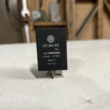 VW Audi Seat Skoda 357955531  Relay Control Module Unit   99 Doduco