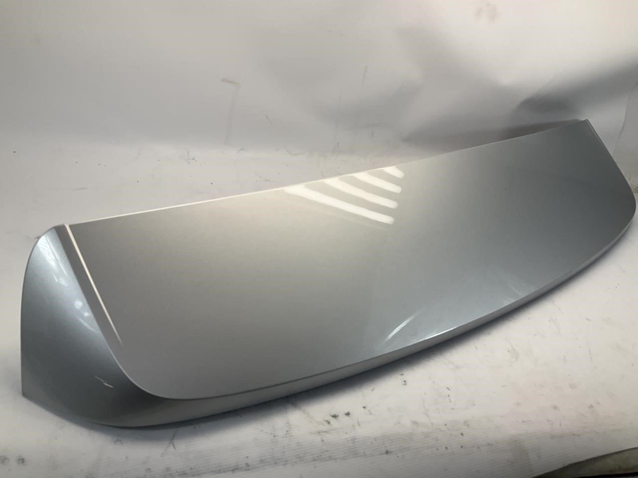 17-20 Bentley Bentayga Rear Trunk Tailgate Roof Spoiler Wing P