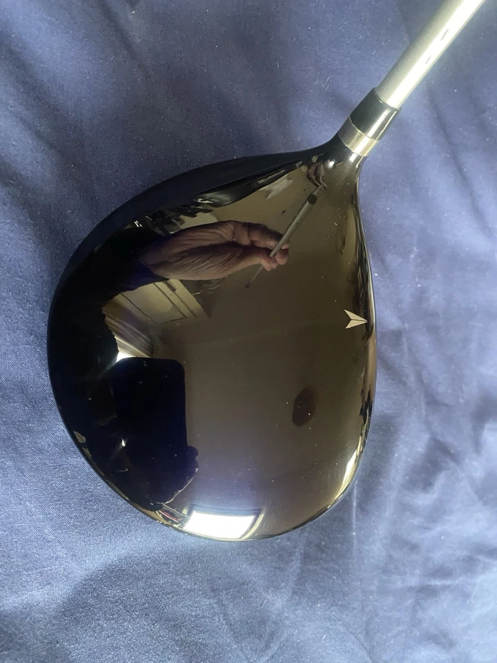 Hippo Outward Nine Driver  10 Degs, Firm  Graphite Shaft+ Head cover 45 1/2 ins - Image 4 of 4