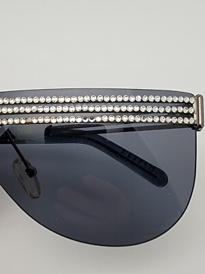 Laura Biagiotti Roma LB85392 180 Gunmetal Frame Grey Lens Shield Sunglasses Laura Biagiotti | Accessories | Laura Biagiotti Roma Lb85392  main image 2