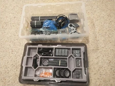 Vex Robotics IQ Super Kit 228-2500 clawbot complete except for brain battery