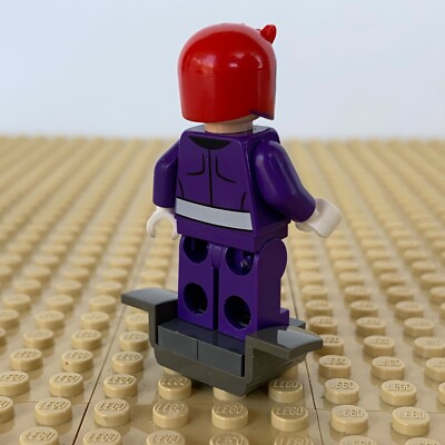 【専用】marvel masterpiece1996/110枚セット返品交換不可 LEGO 6866 Marvel Super Heroes: Wolverine's Chopper Showdown