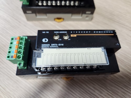 OMRON DRT2-OD16 / DRT2-ID16 REMOTE I/O TERMINAL - Picture 3 of 6
