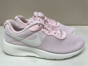 nike tanjun premium pink