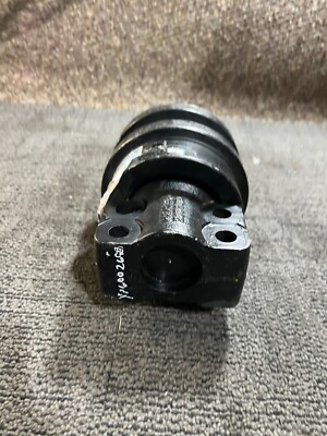 OEM Genuine Hitachi Top Upper Carrier Roller YA60026928