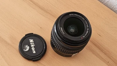 Pentax SMC-DA 18-55mm / f3,5-5,6 Objektiv (Standardzoom) für Pentax - Bild 1 von 3