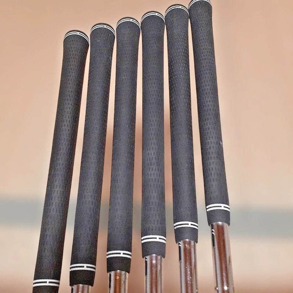 Titleist 690MB Forged Iron set 6pcs 4-9 Flex S Stiff S300 rubber grip RH - Image 4 of 4