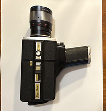 Wards Reflex Auto Zoom 784 Super 8 Movie Camera Manual Focus Black/Silver