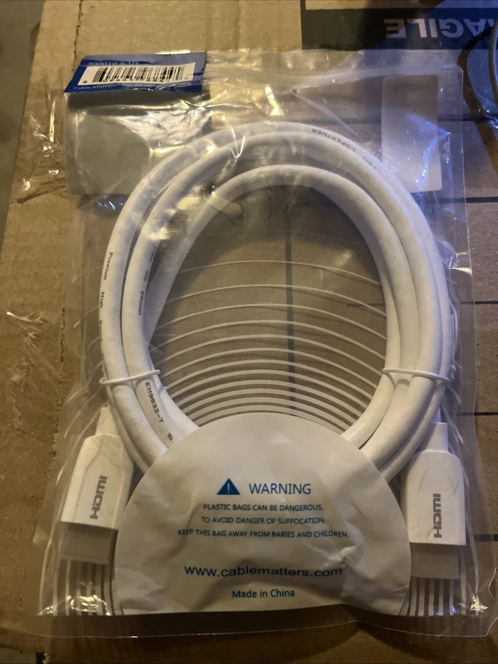 Cable Matters 300010-6-US 6ft 6' HDMI White Male to Male - Certified Premium - Image 4 of 4