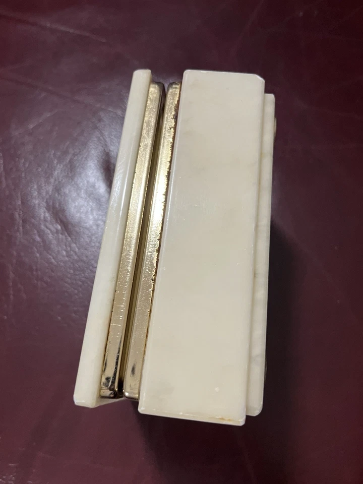 Vintage Genuine ALABASTER Box Made In Italy - Image 3 of 4