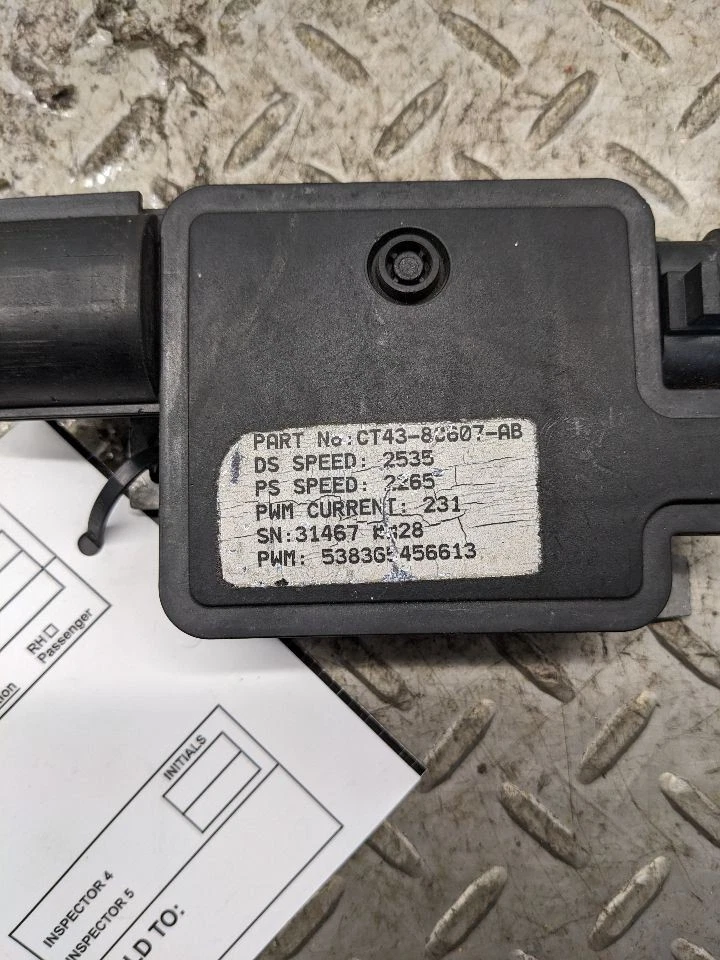 Relé módulo de control del ventilador de refrigeración Ford Edge Lincoln MKX 2011-2014 7T43-81177468 Foto 2 de 4