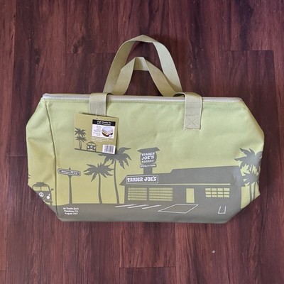 NWT Trader Joe's Insulated Reusable tote Bag 8 Gallon Olive Green Fall release