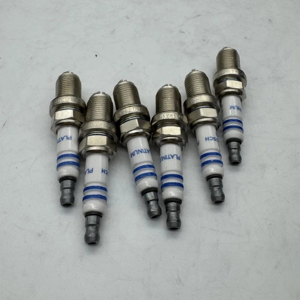 6x Bosch Platinum Spark Plugs For BMW E39 E46 E83 E36 E53 12120037607 FGR7DQP Foto 3 de 4