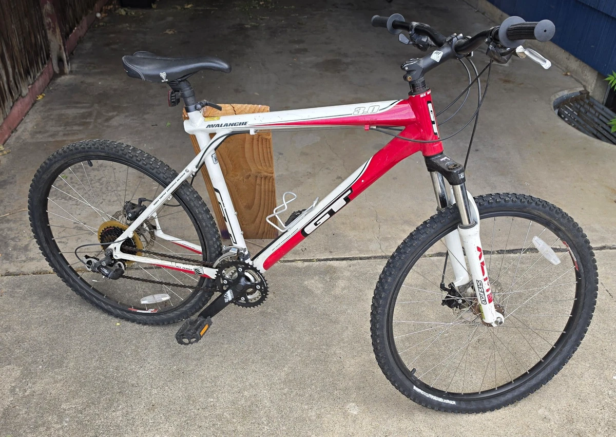 GT Mountain Bike 26 in Bikes for sale - eBay